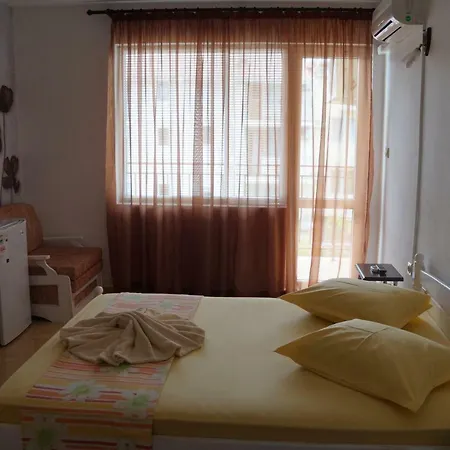 аnestievi 3* Ahtopol