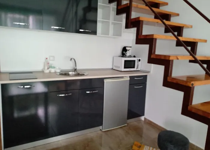 аnestievi 3* Ahtopol