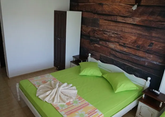 аnestievi 3* Ahtopol