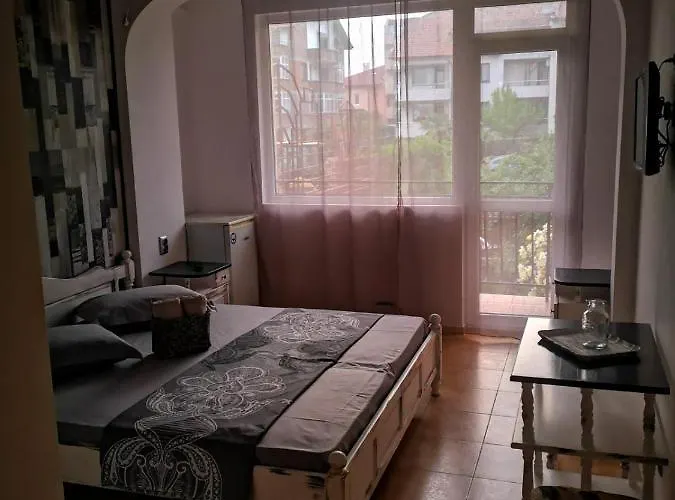 аnestievi 3* Ahtopol